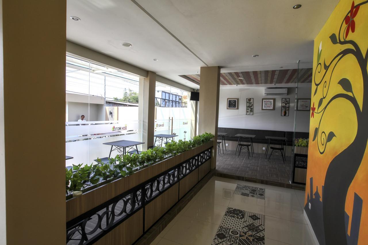 Dom Hotel Jogja Ngaglik Esterno foto