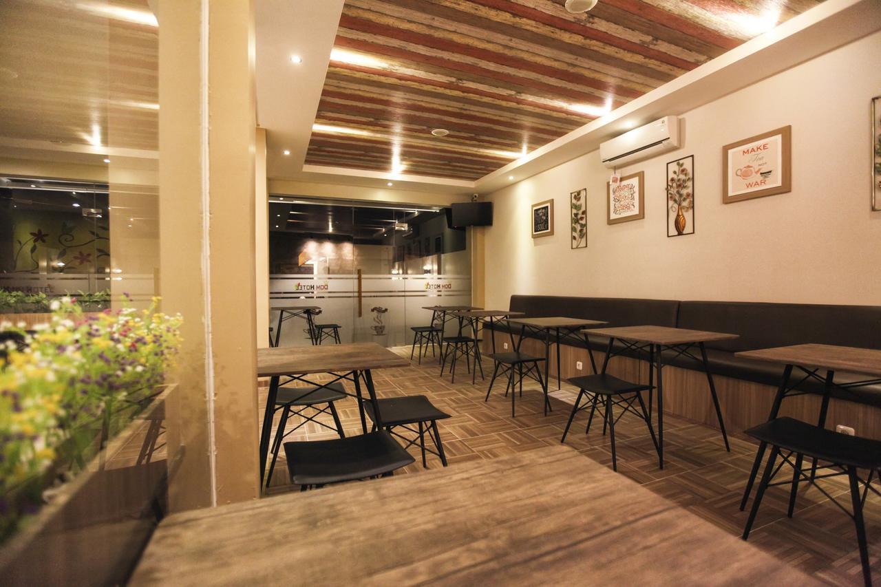 Dom Hotel Jogja Ngaglik Esterno foto