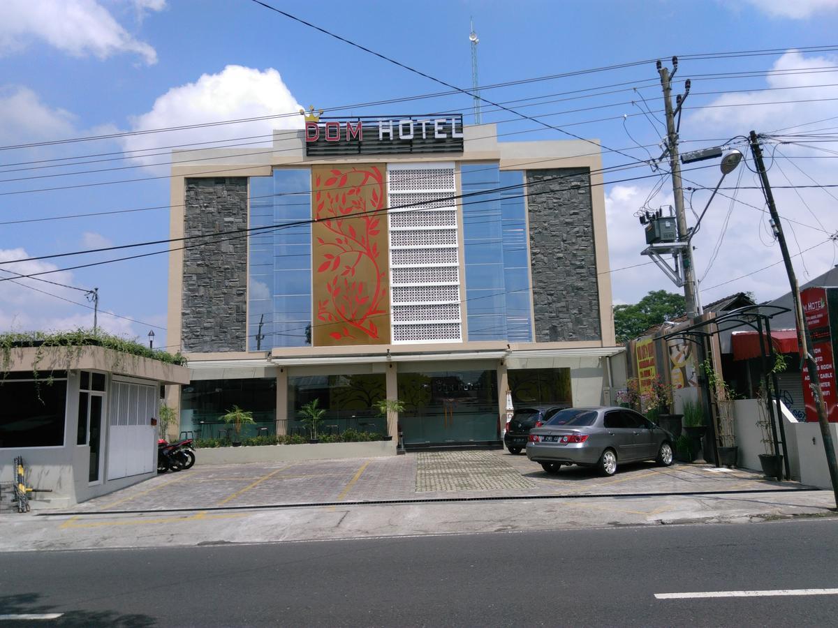 Dom Hotel Jogja Ngaglik Esterno foto